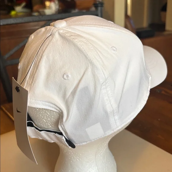 Nike golf Cap with Black and Teal Logo - Picture 4 of 7